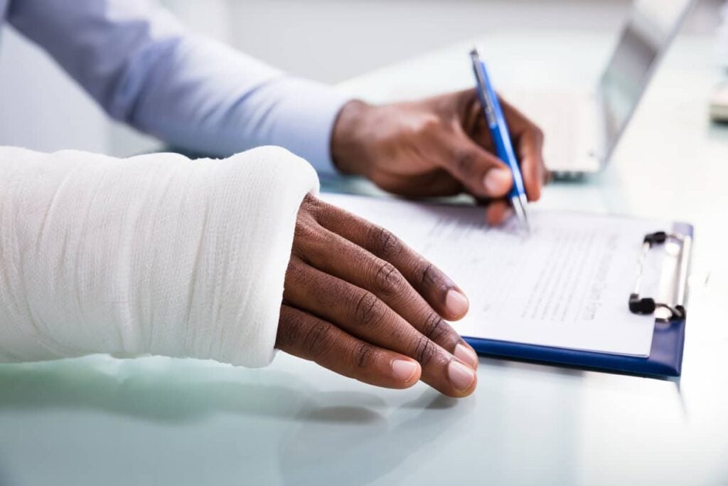Injury Florida Worker Completes Workers Comp Claim Form